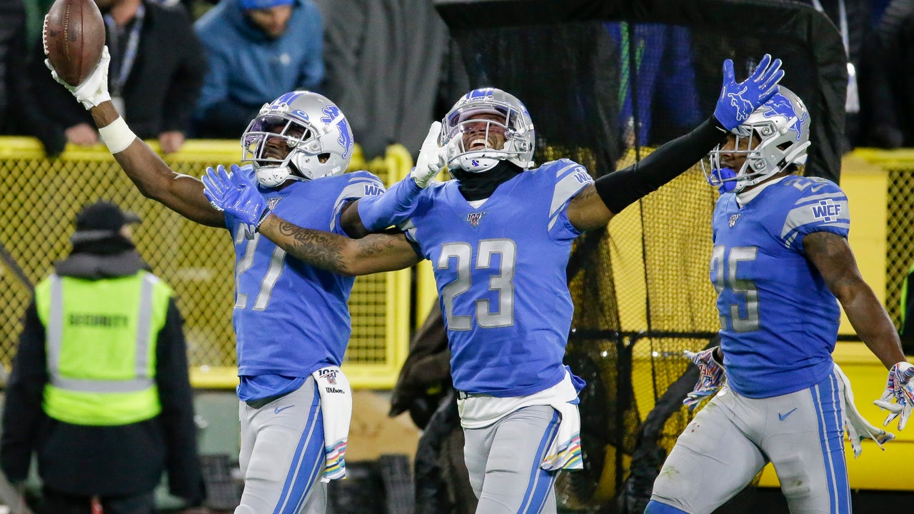 Lions blow late lead in 23-22 loss to Packers